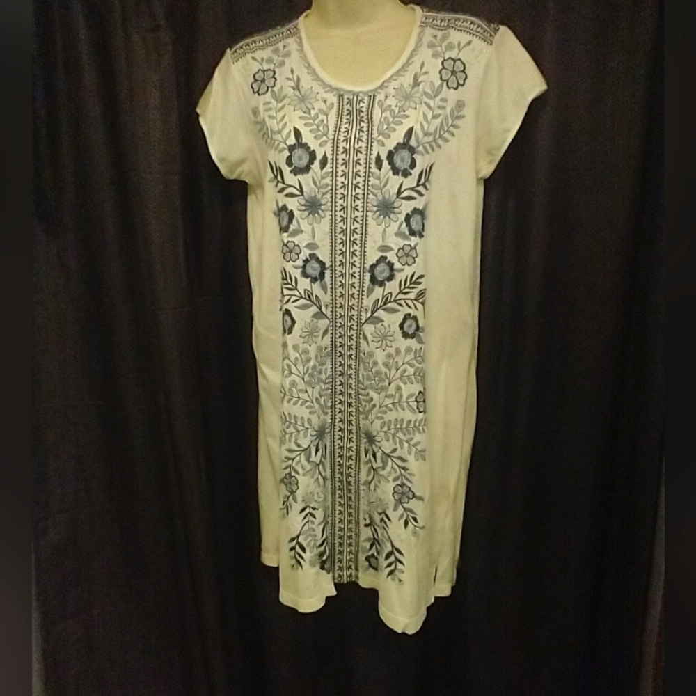 Embroidered dress